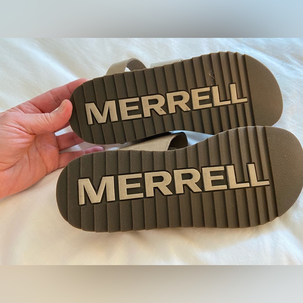 Merrell Leather Sandal - 9 - Picture 7 of 9